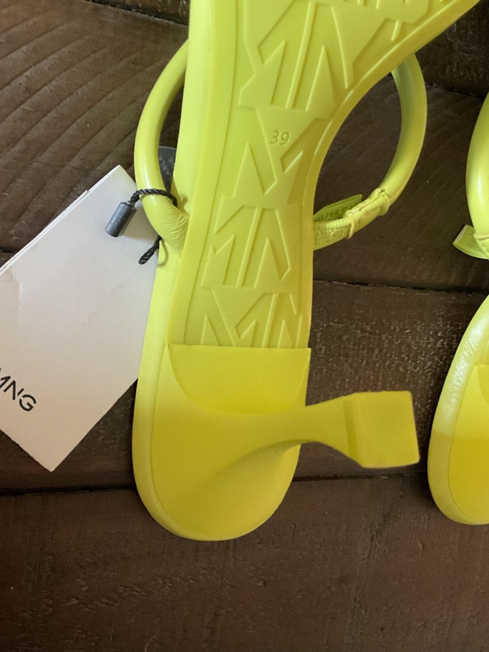 💐NWT💐 Mango Strappy Heeled Sandals - size 39 - Picture 5 of 9